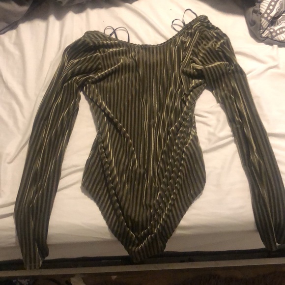 Green large bodysuit from forever 21 - Picture 4 of 4